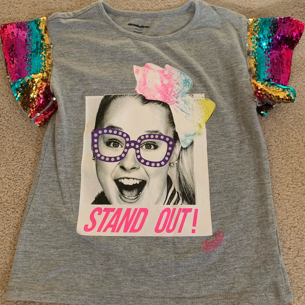 COPY - Girls JoJo Siwa shirt and skirt
